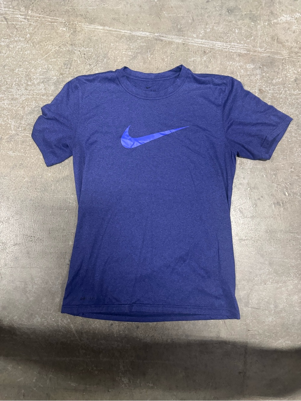 Nike Dri-FIT Blue Graphic Swoosh Tee Womens Small